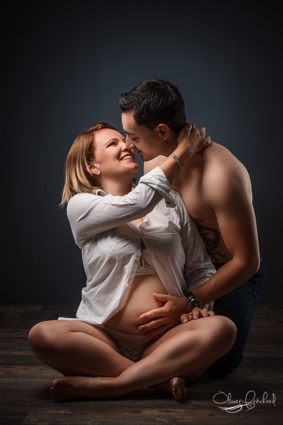 hotos de grossesse et de bébé en studio photo à Strasbourg